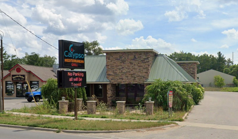 Clock Restaurant - Traverse City - 1500 Us-31 N (newer photo)
